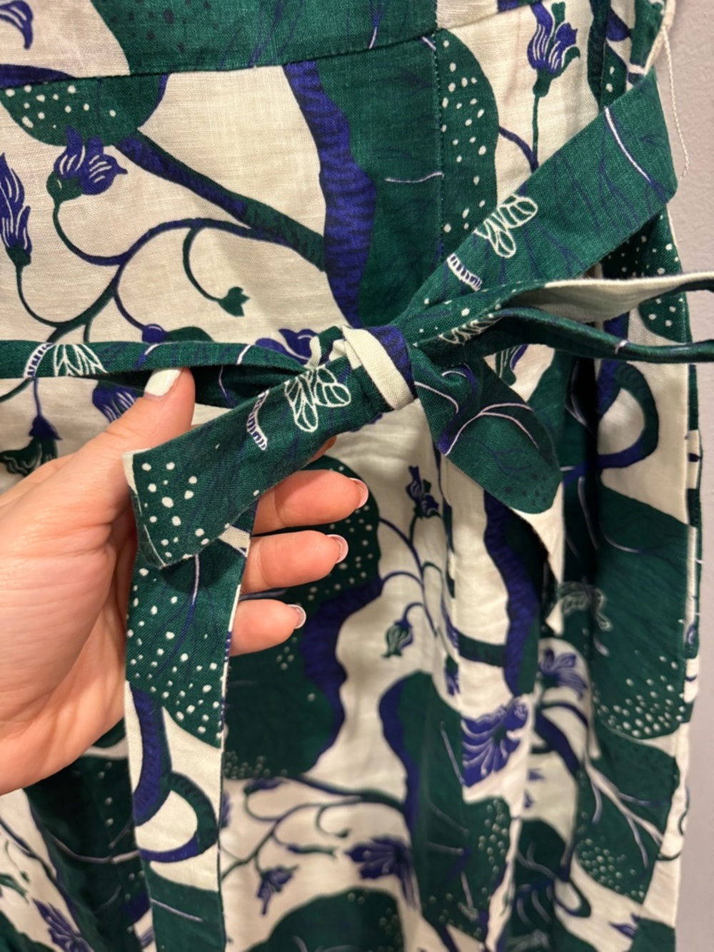Lands' End Green and Navy Floral Belted Linen Cap-Sleeve Dress - Picture 7 of 8